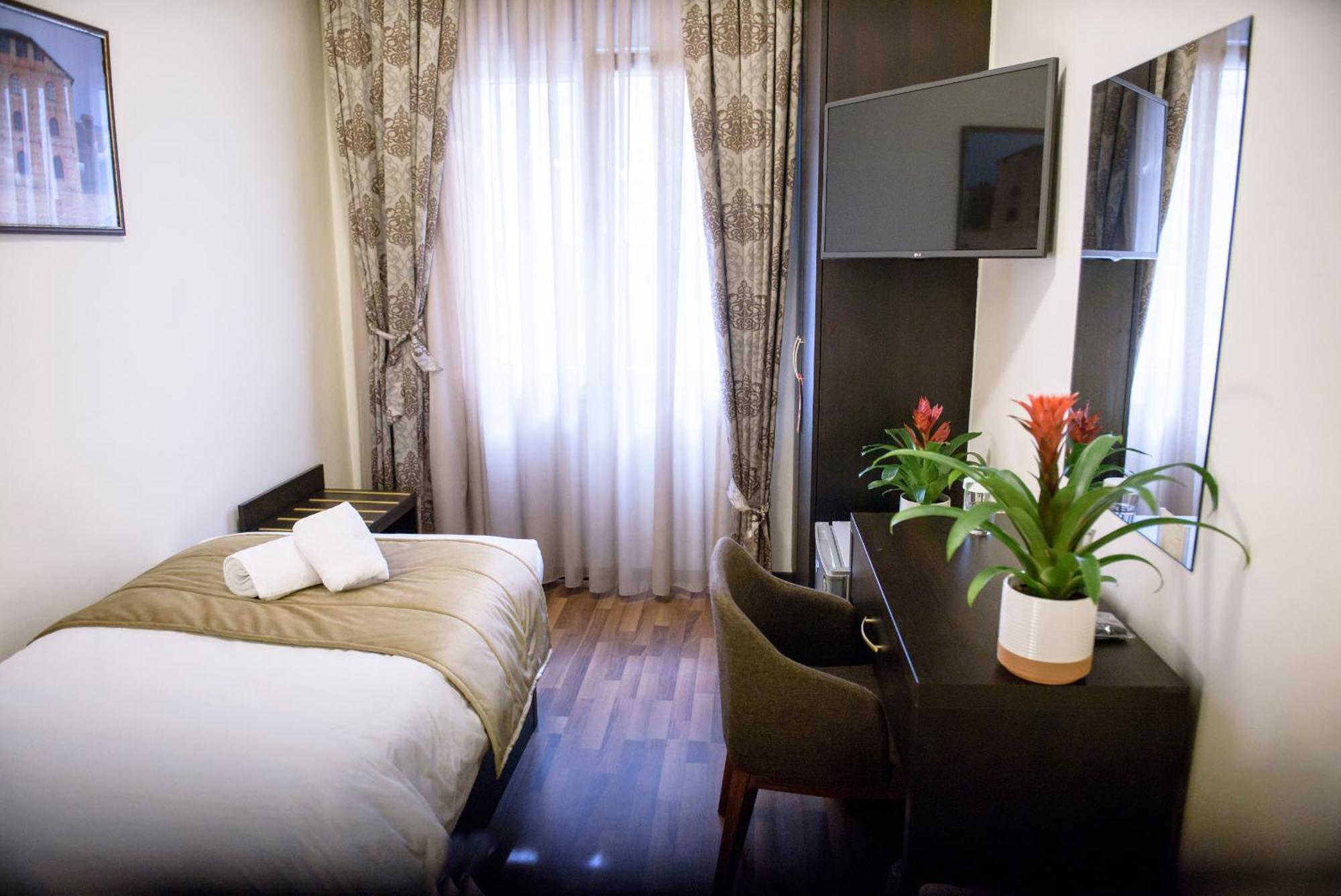 Hotel Padelidaki Tríkala Zewnętrze zdjęcie